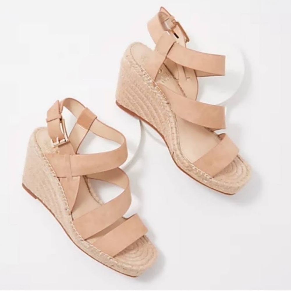 🆕 NWT NIB Vince Camuto tan espadrille wedge sandals (style VC-Martissy)
